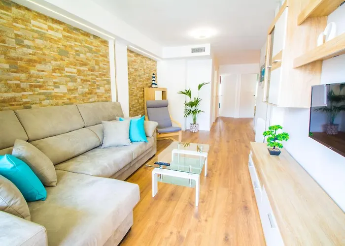 Beautiful Recently Renovated With Wifi And A C