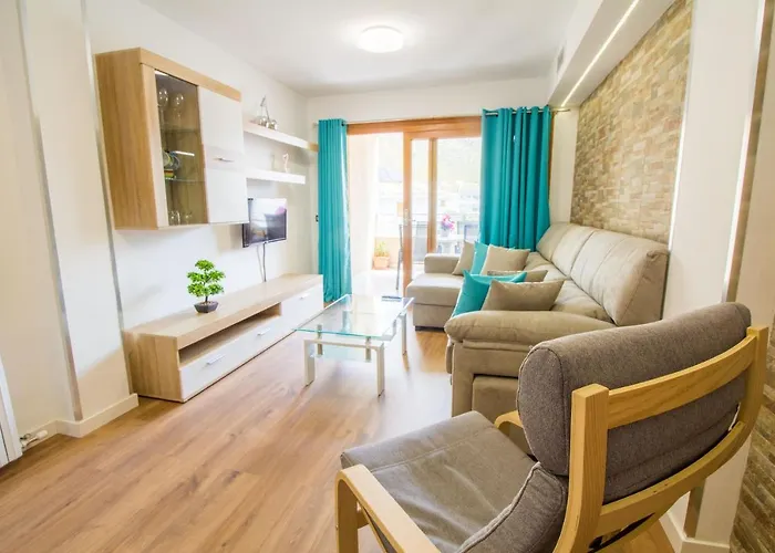 Beautiful Recently Renovated With Wifi And A C Port de Pollenca